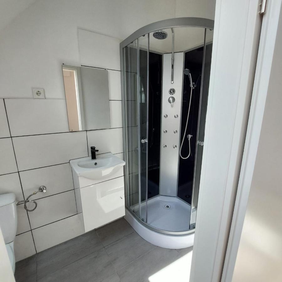 Hotel 24 Bilstein Exteriör bild
